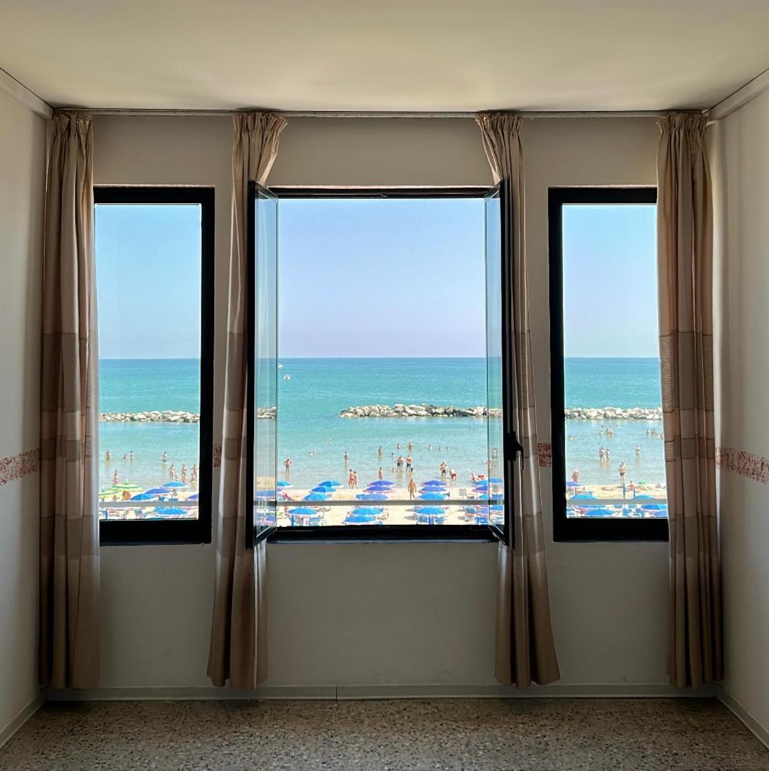 Hotel Bartolini Μπελάρια-Ιτζέα Μαρίνα Εξωτερικό φωτογραφία