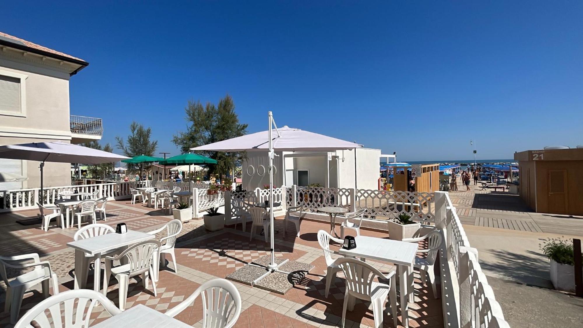 Hotel Bartolini Μπελάρια-Ιτζέα Μαρίνα Εξωτερικό φωτογραφία